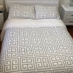 Full/Queen Duvet cover set